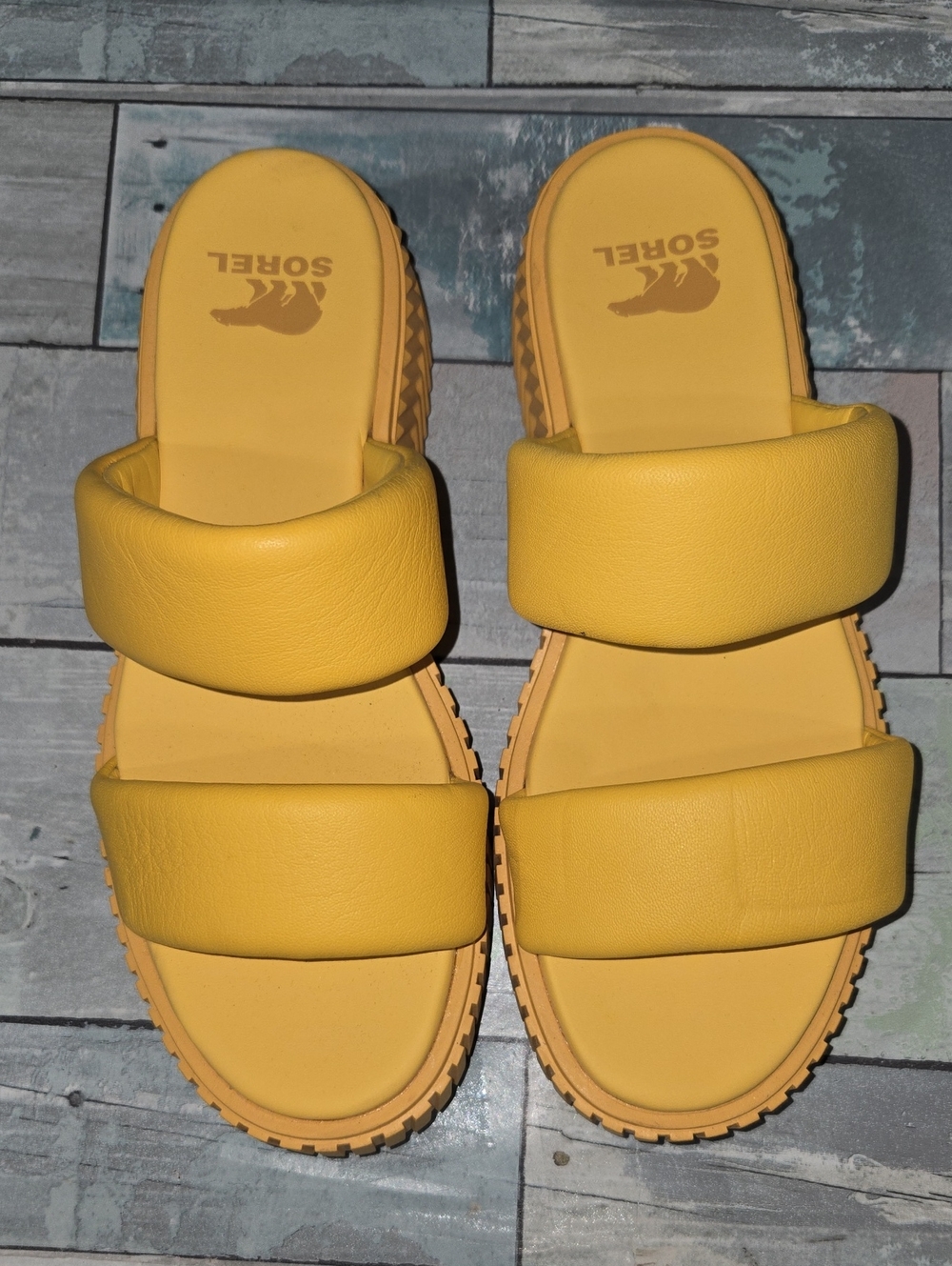 Sorel Ona Yellow Streetworks Mid Heel Slide Sandal Size 7